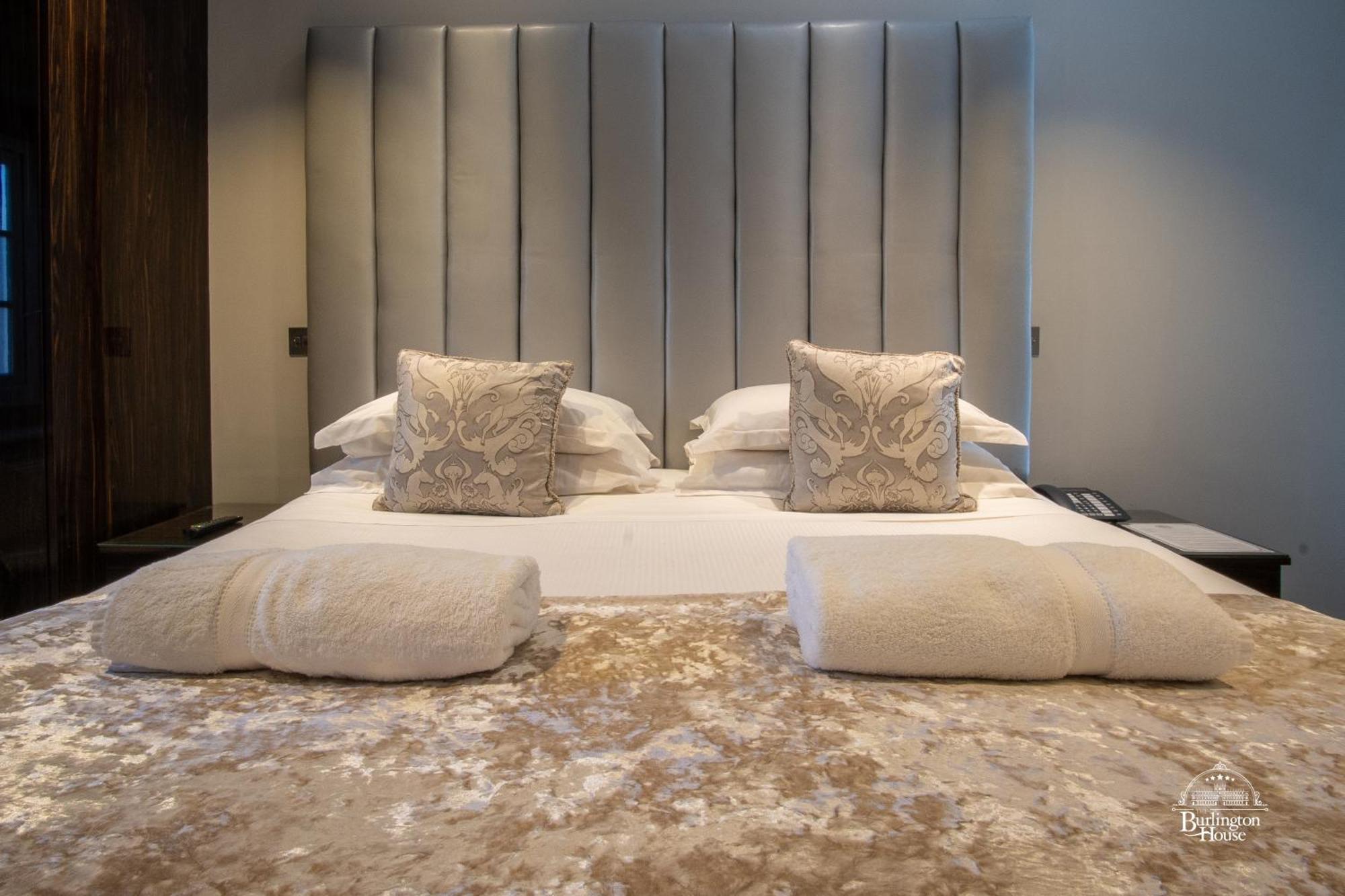 Burlington House Boutique Bed & Breakfast Oxford Phòng bức ảnh A bedroom at the hotel