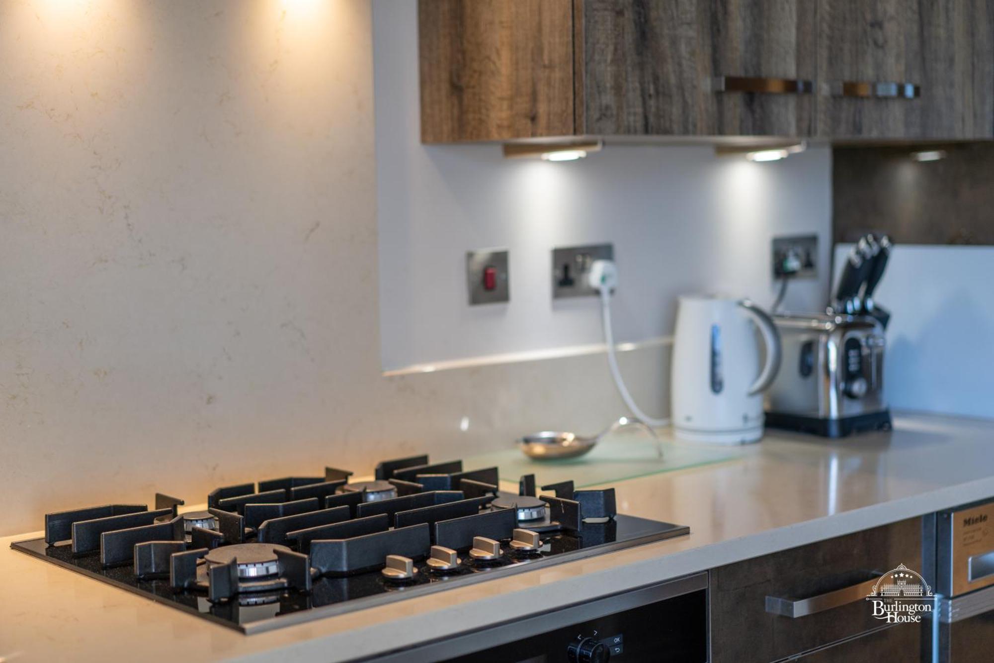 Burlington House Boutique Bed & Breakfast Oxford Ngoại thất bức ảnh A gas hob